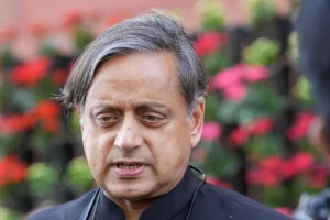 Would have been good had PM visited landslides-hit Wayanad earlier: Shashi Tharoor 